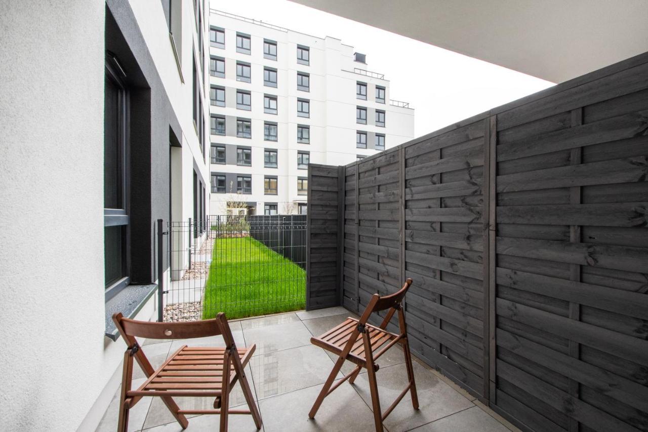 Appartamento Warsaw Inside Airport & Business Premium Esterno foto
